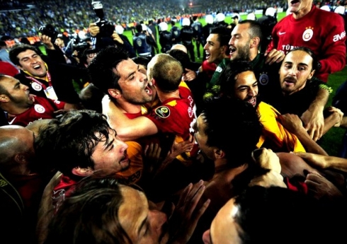 ŞAMPİYON GALATASARAY!