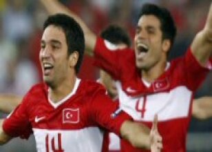 İşte yazarlardan görüşler