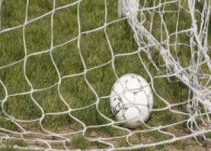 Rize'den yar�m d�zine: 6-0