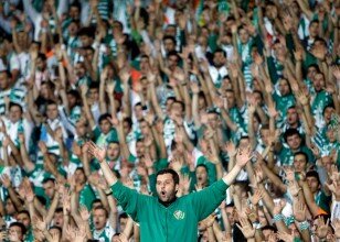 Bursaspor:0 Valencia:1 Tino Costa'n�n Att��� Gol� izle