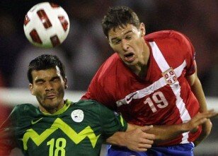 zigic sirbistan11 Sırbistan 1 1 Slovenya maçı geniş özet..7 eylül 2010