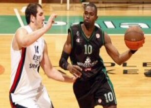 Efes k�t� bitirdi: 93-87