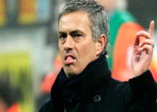 Jose Mourinho'dan �zele�tiri
