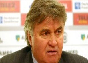 Filler'in g�z� Hiddink'de