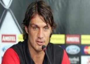 Paolo Maldini geri d�n�yor