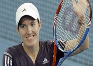 Clijsters'� bekliyor