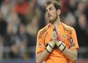 Casillas, Pellegrini'yi savundu