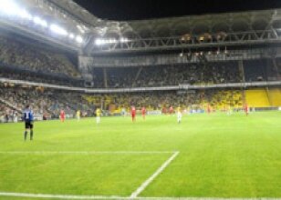 Saraco�lu'nda s�cak gece