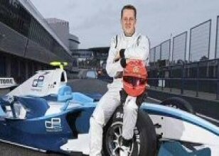 Schumacher 'maviler' içinde