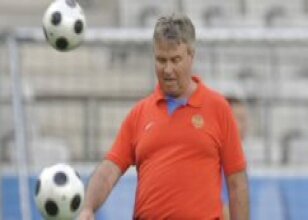 Hiddink kimdir?