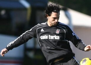 Almeida sürprizi