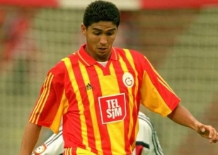 http://cdn.sporx.com/img/3/2011/jardel44.jpg