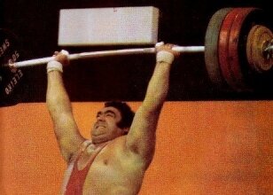 Halterde bir efsane hayatını kaybetti