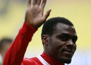 emenike_55353.jpg