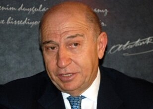 nihat_ozdemir_5955.jpg
