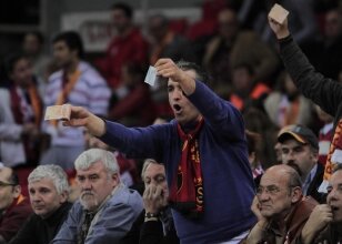 Derbide istenmeyen olaylar
