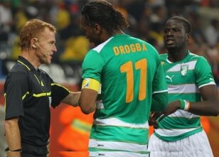 drogba-eboue.jpg