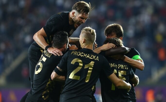Osmanl�spor'un �akas� yok! Gruplara kald�...