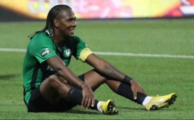 Erzurumspor'un forvet hedefi Rodallega!