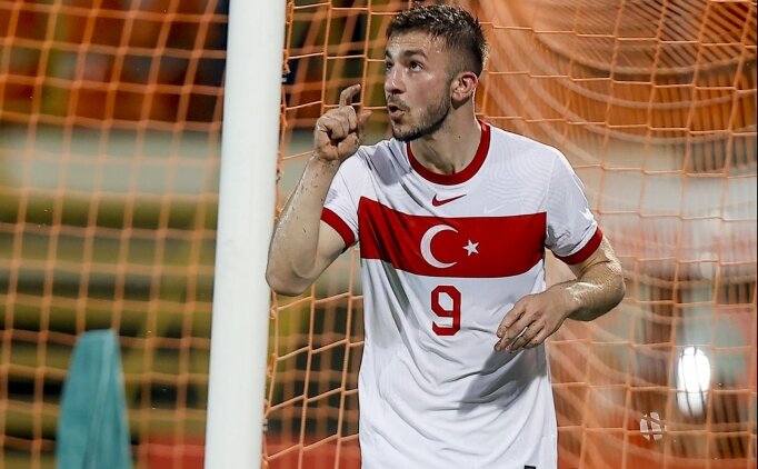 Be�ikta�'ta Halil Dervi�o�lu bekleyi�i