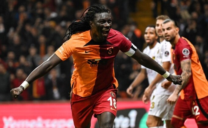 Galatasaray'da 'Kral' b�yle istiyor!
