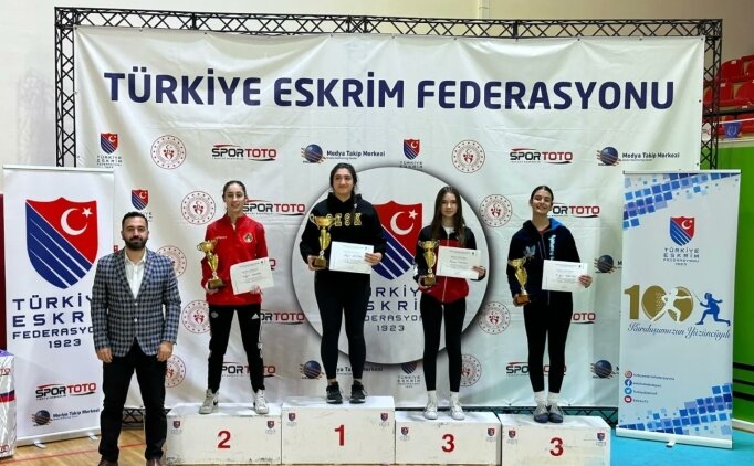Eskrim heyecan� Konya'da devam etti