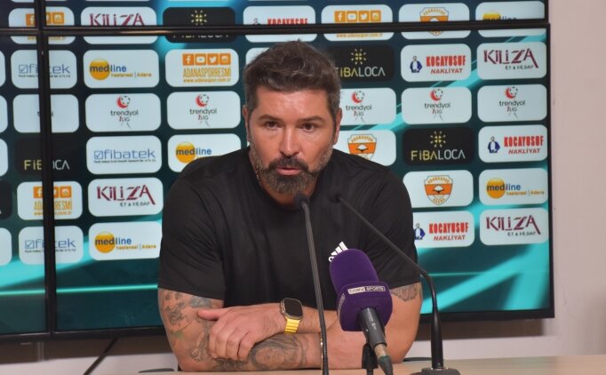 Adanaspor'da fla� ayr�l�k ger�ekle�ti