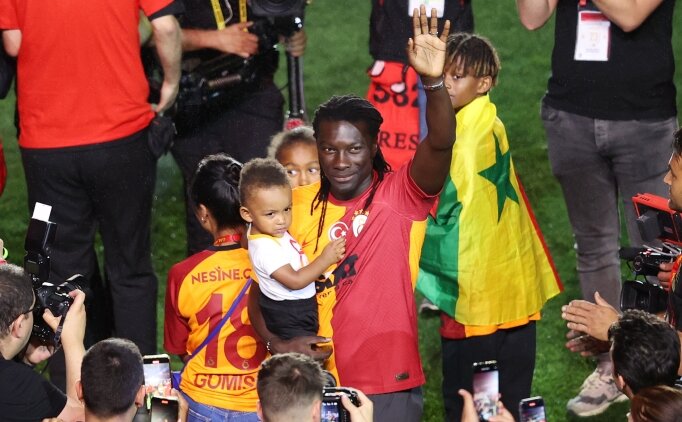 Galatasaray, Bafetimbi Gomis'i ar�yor!
