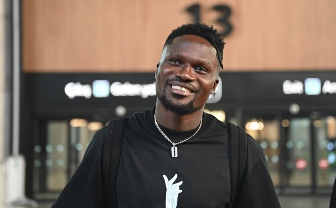 Be�ikta�'�n yeni transferi Amartey �stanbul'a geldi!