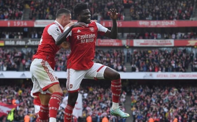 Galatasaray, Thomas Partey i�in bast�r�yor!