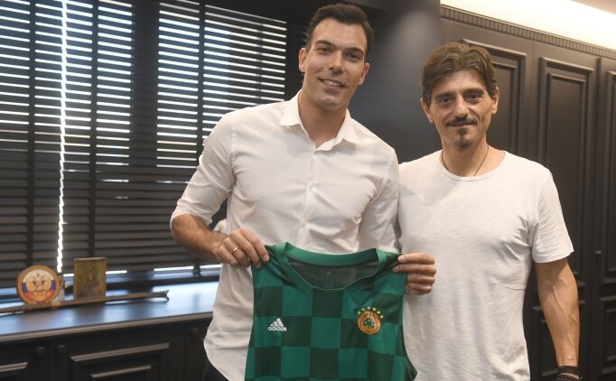 Sloukas, Panathinaikos'a imza att�!