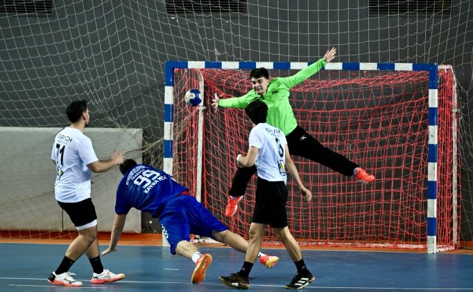 Trabzon Gen�lik evinde Ankara engelini rahat ge�ti