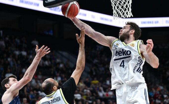 Fenerbah�e Beko finalde!