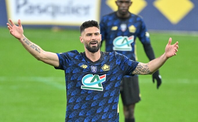 Lille'de Olivier Giroud ile devam karar�