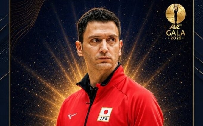 Ferhat Akba� y�l�n ba�antren�r� se�ildi