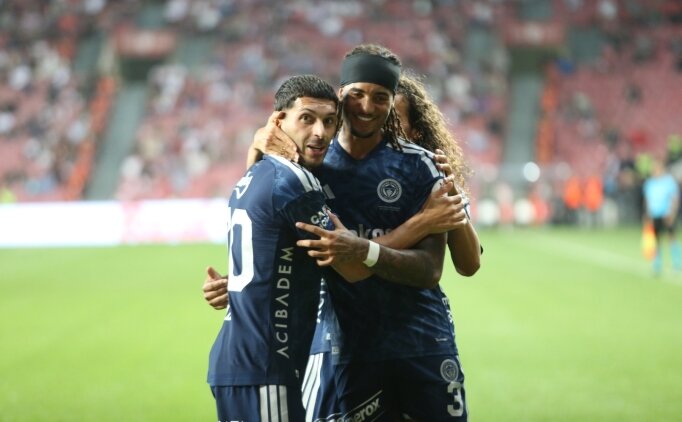 Archie Brown'dan Be�ikta�'a mesaj!