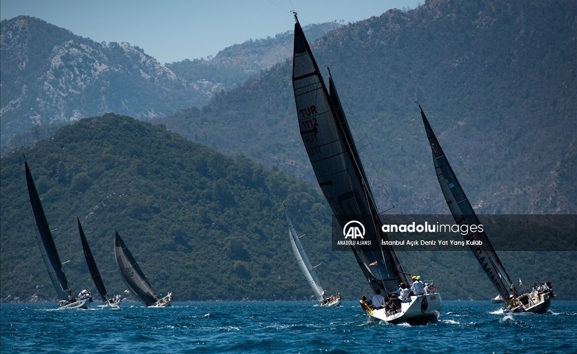 Arslan Ek�i: 'Bu tak�m sonunda hak etti�i yere geldi'