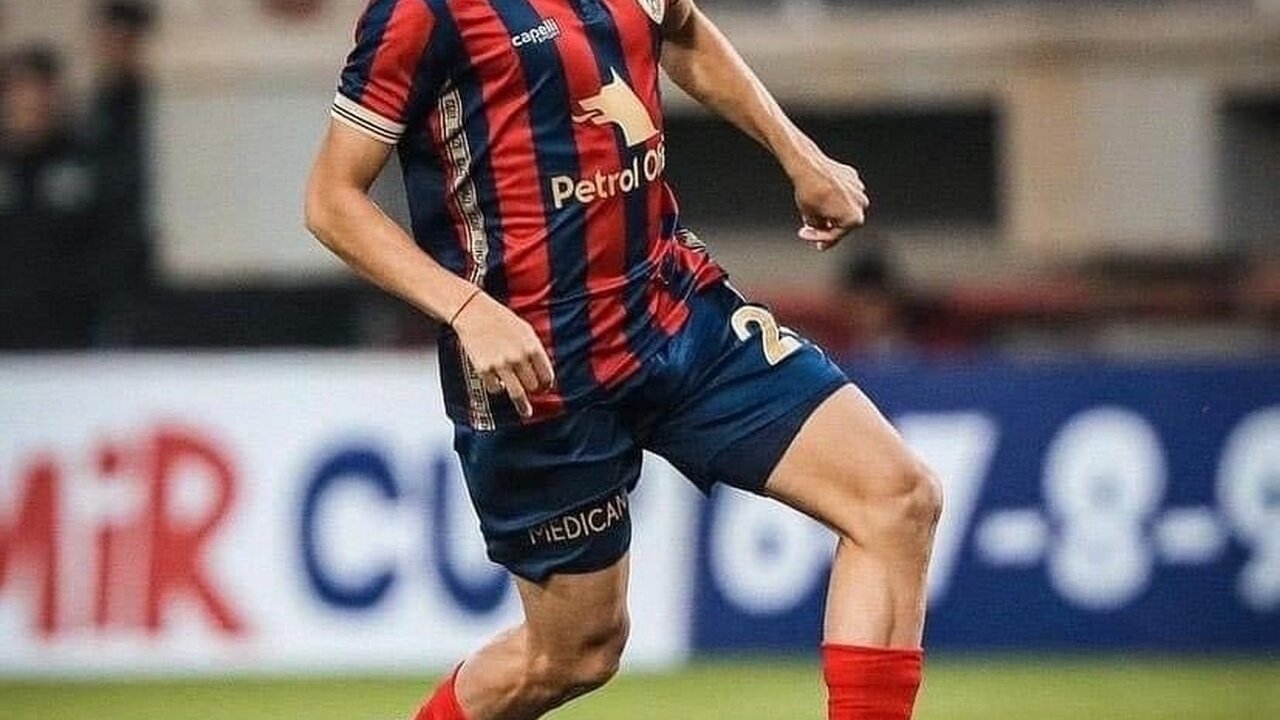 Alt�nordu, Emre Oymak'la yollar�n� ay�rd�.