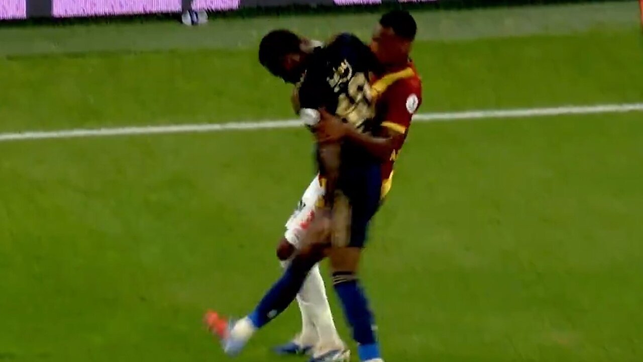 G�ztepe'den k�rm�z� kart beklentisi: Jhon Duran