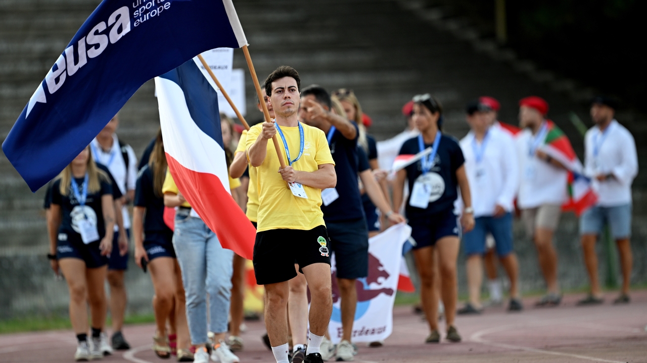 Avrupa �niversiteleraras� 7'li Ragbi �ampiyonas� ba�lad�!