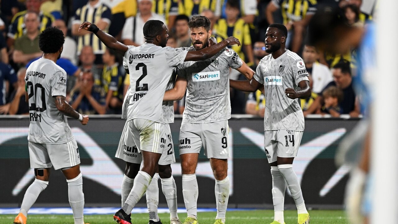 Kocaelispor'dan bor� a��klamas�!