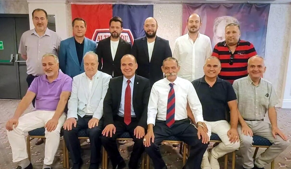 Alt�nordu'dan devir hakk�nda a��klama!