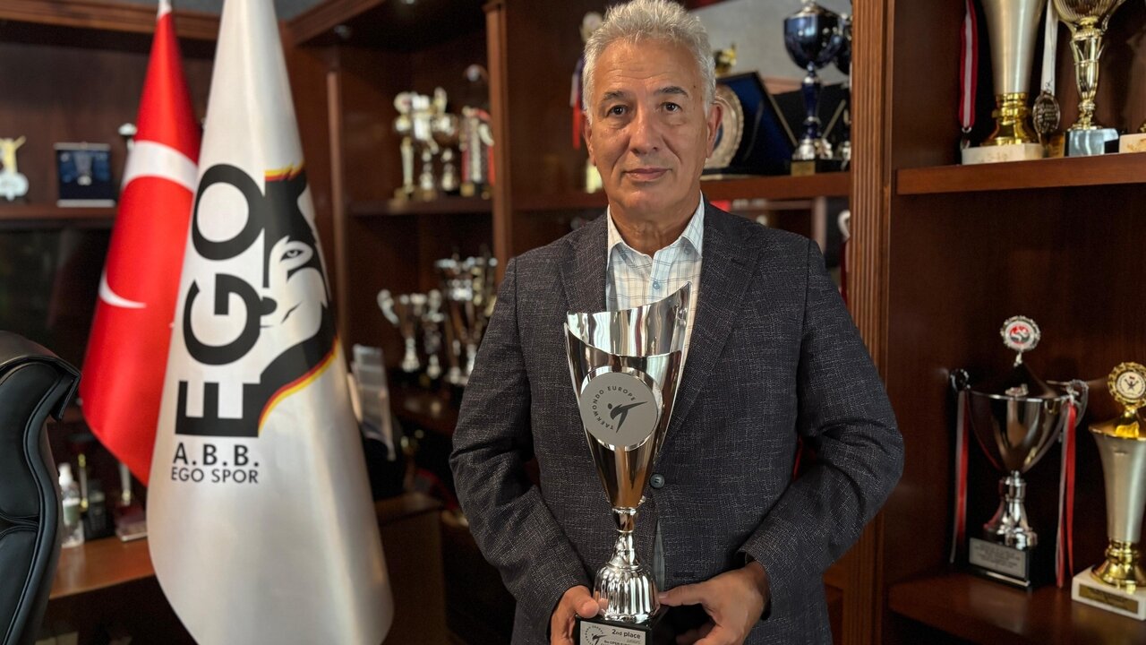 Amat�r bran�larda zirve Ankara EGO SK'nin