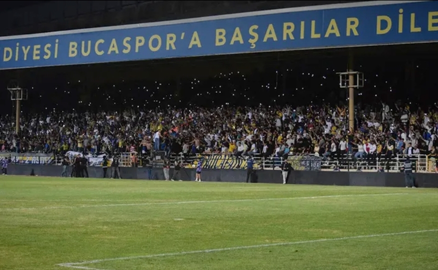 Bucaspor 1928 taraftar� aya�a kalkt�!