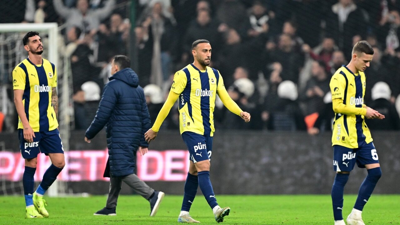 Fenerbah�e'de sakatl�k: Cenk Tosun