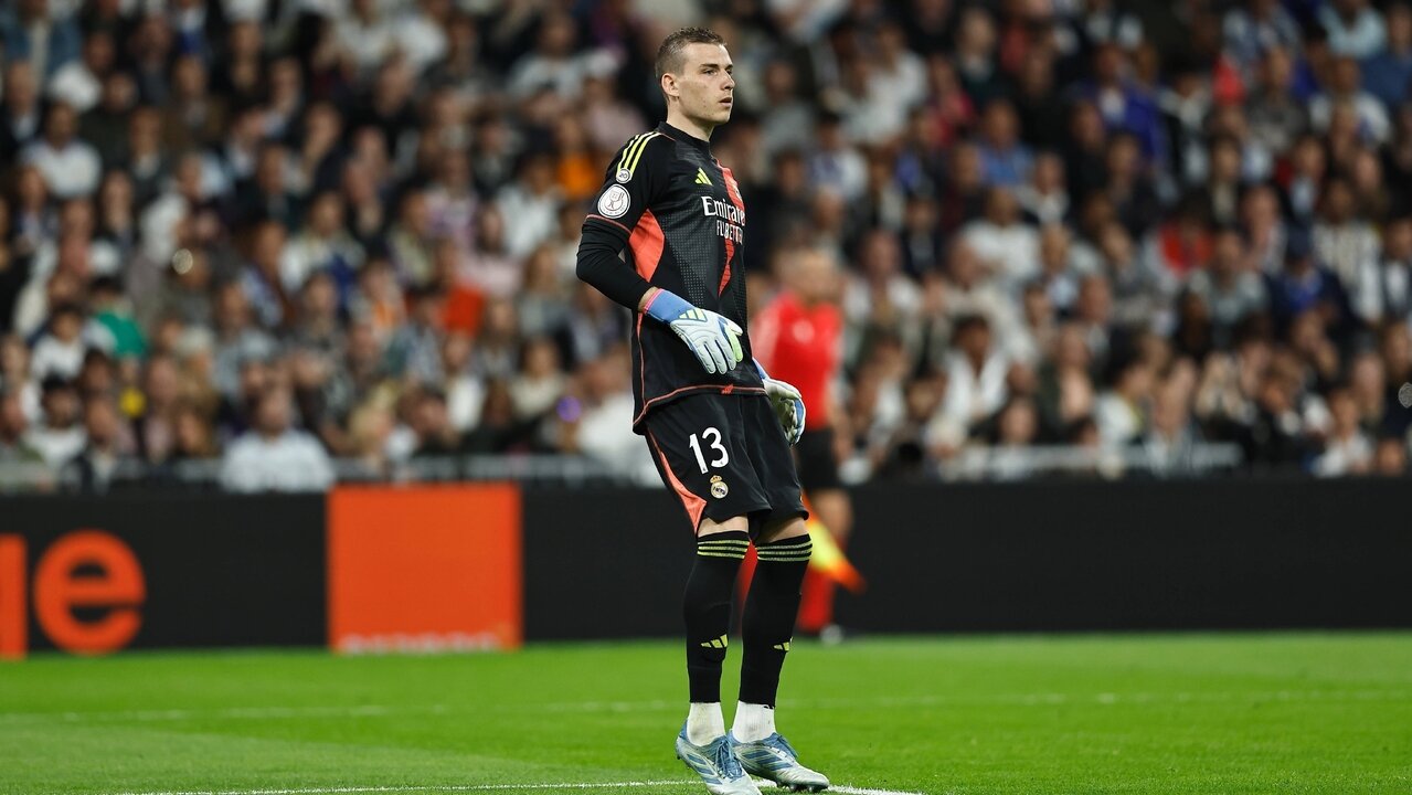 Fenerbah�e'ye Lunin'den haber var!