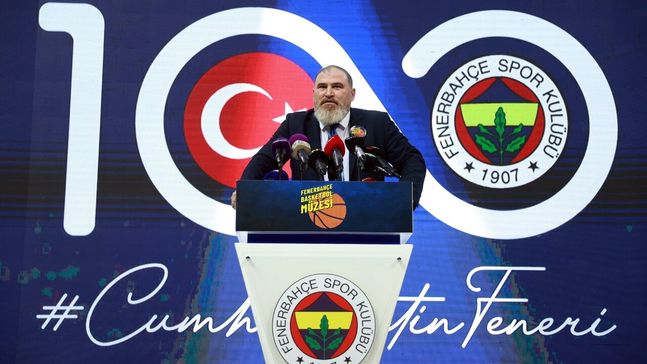 Sertac Komsuo�lu'ndan �zkan Arseven'e yan�t!