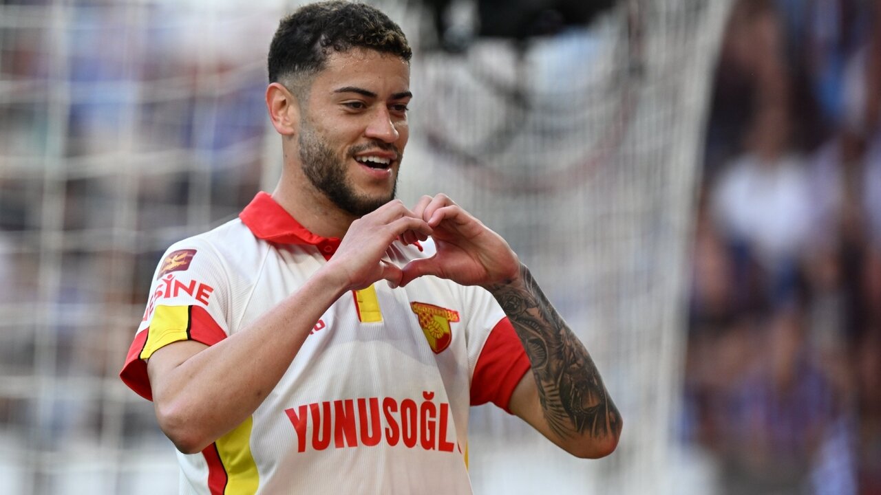 Romulo'ya �ngiliz ekibi talip oldu!