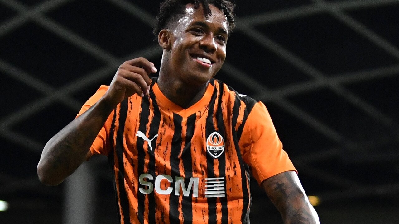 Arda Turan'�n y�ld�z�na Fulham kancas�!