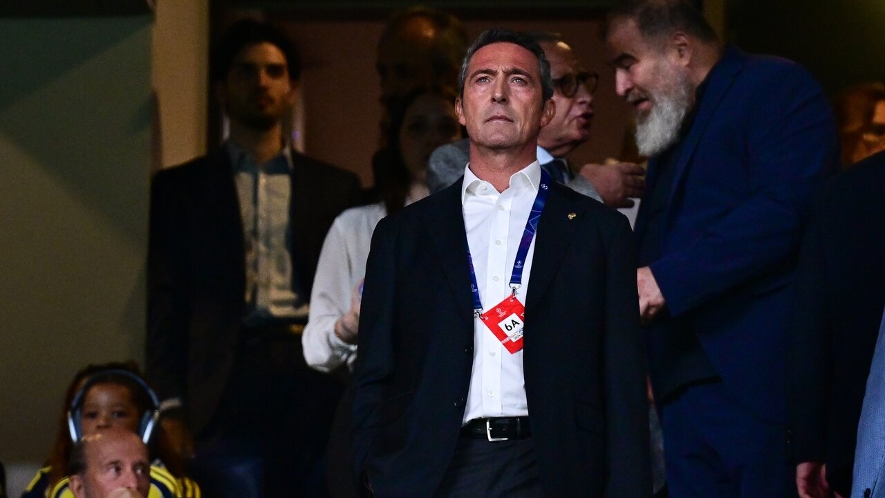 Fenerbah�e'de yeni hoca aray���: �ncelik h�cum futbolu!